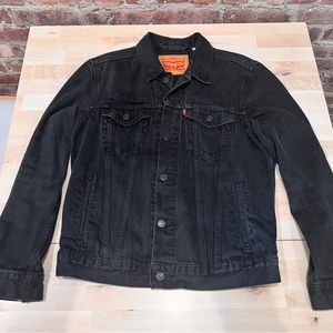 Black Levi’s Denim Jacket